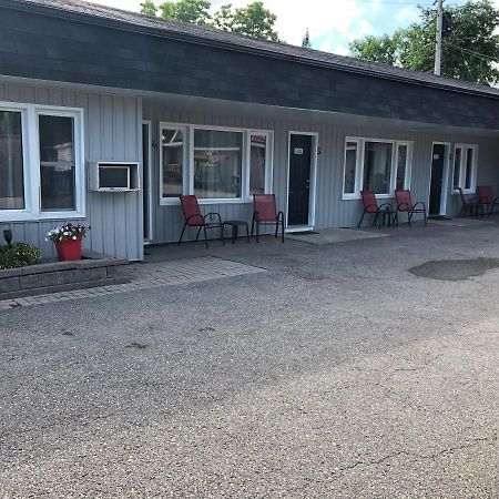 New Rockland Motel Bobcaygeon Exterior foto