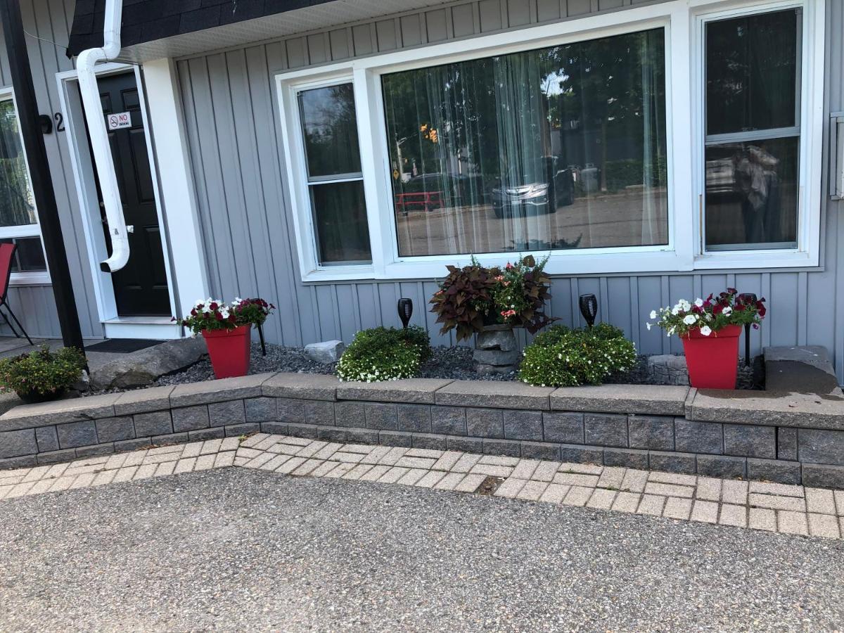 New Rockland Motel Bobcaygeon Exterior foto