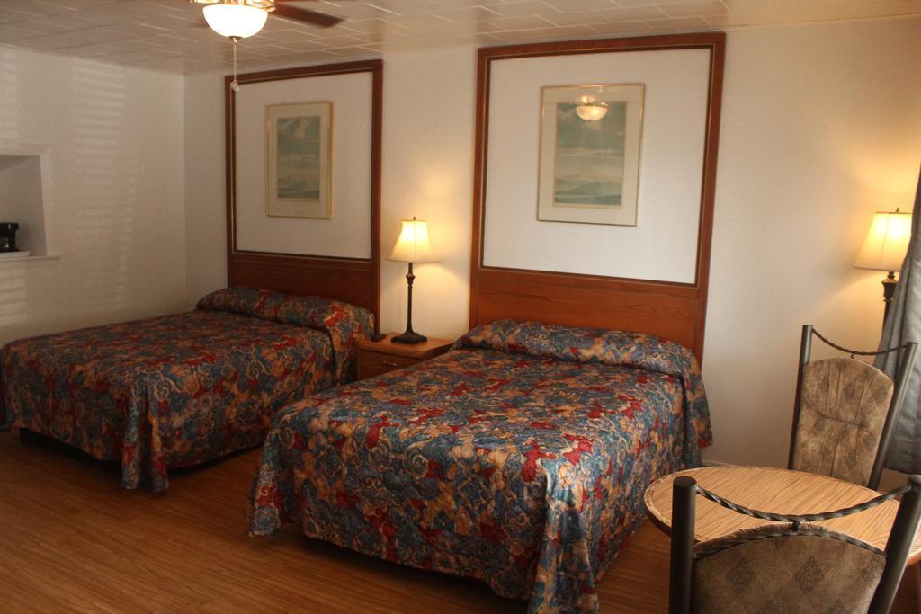 New Rockland Motel Bobcaygeon Quarto foto